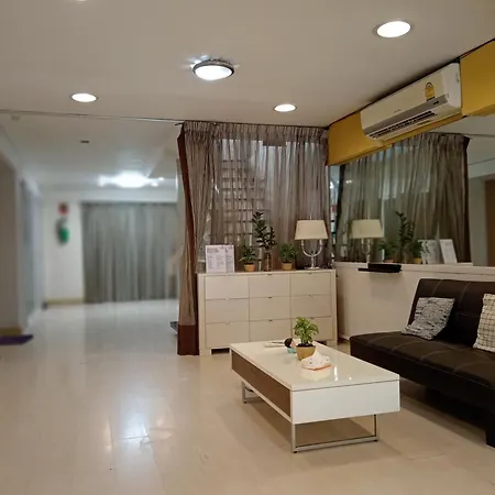 Casa Nicola BKK